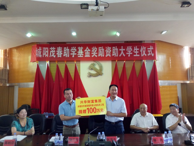 1537342385404.jpg Fl201608270808071720.jpg