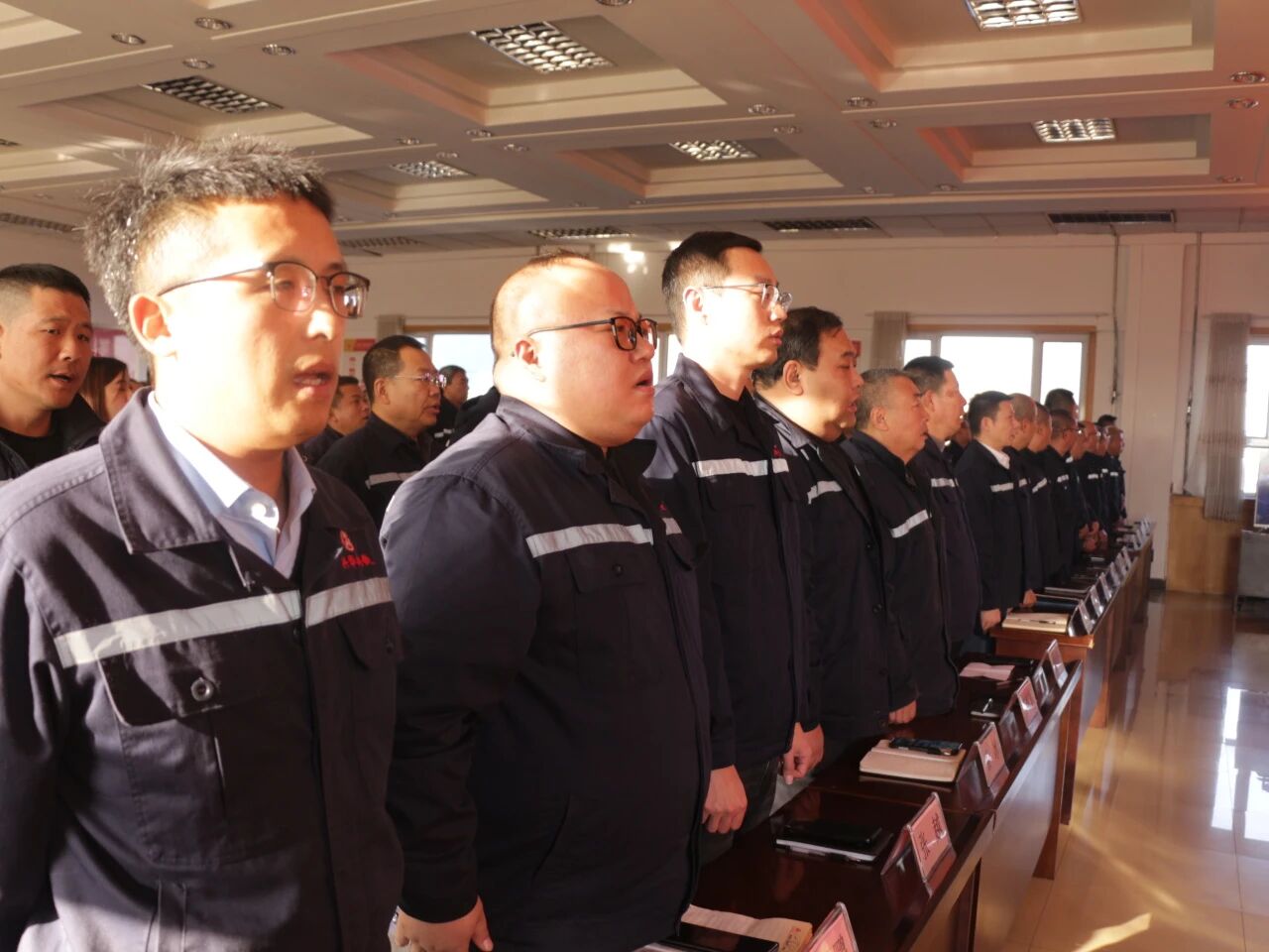 1998193177894707200.jpg 微信图片_2025-12-09_083835_215.jpg